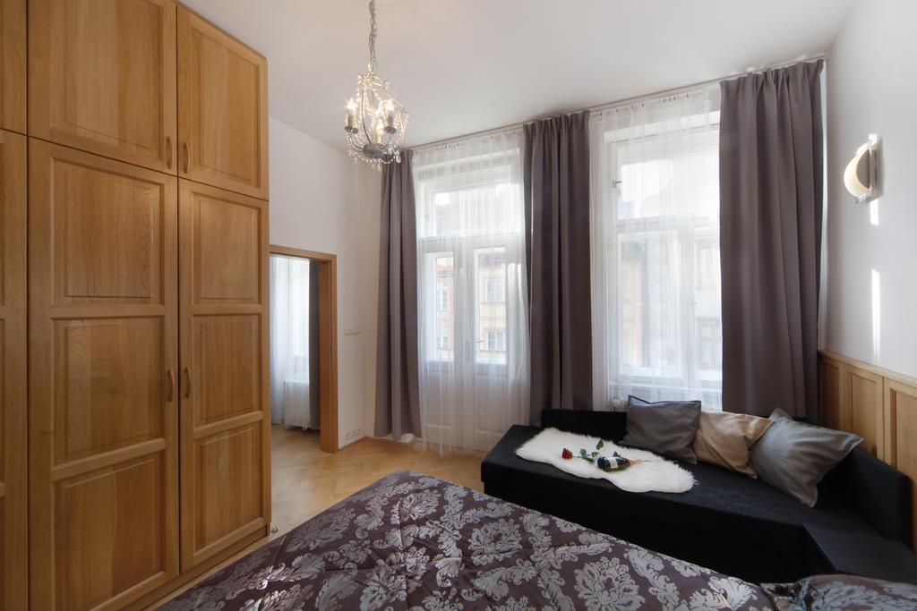 Old Town Melantrichova Apartment Prag Exteriör bild